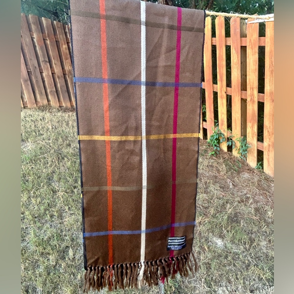 Preswick & Moore Brown Plaid superfine 100% Lambswool Scarf unisex Germany